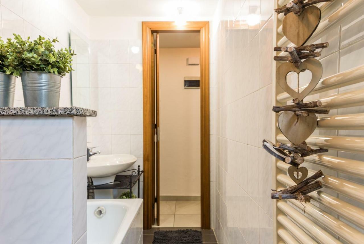 Casa Tibaldi - Bocconi Apartment Milan Exterior photo